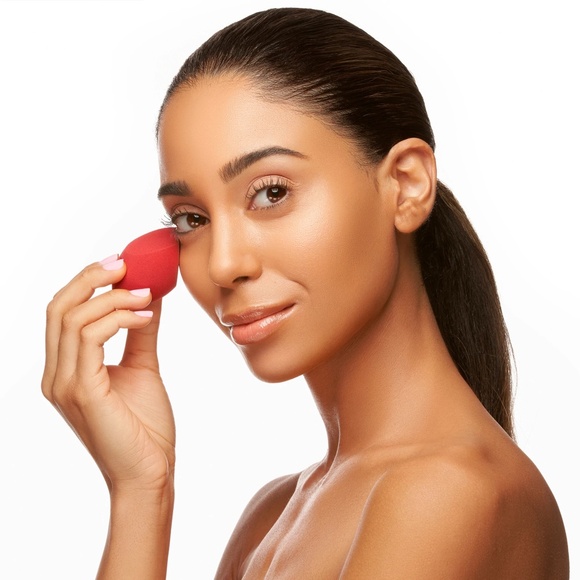 Yensa Skin on Skin Beauty Sponge, Red - Picture 2 of 6
